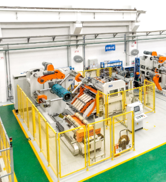 开卷校平送料一体机